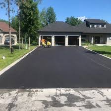 Best Concrete Driveway Installation  in Fairlawn, VA